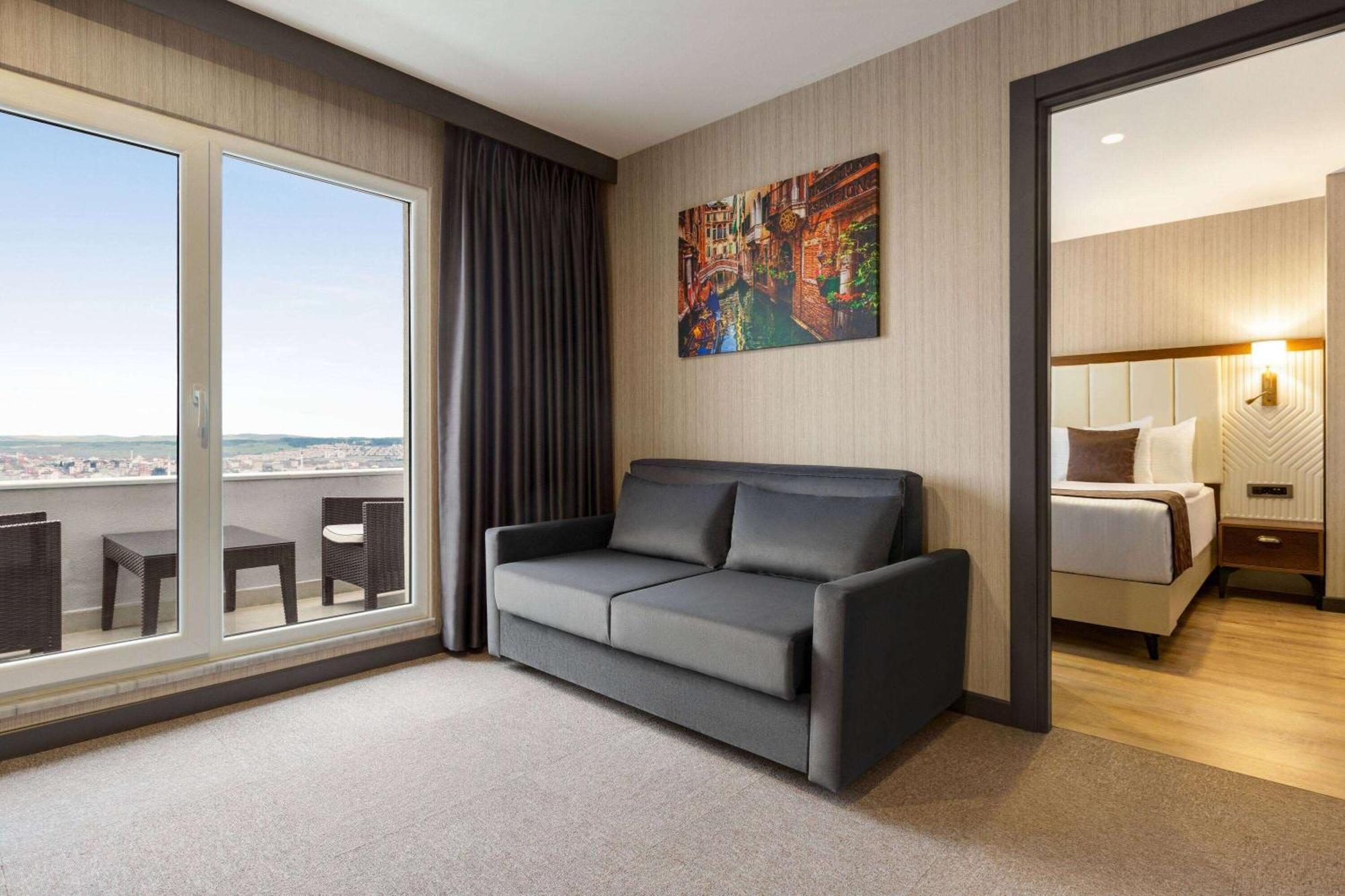 Trademark Collection By Wyndham Operla Airport Hotels Arnavutkoy Exterior foto