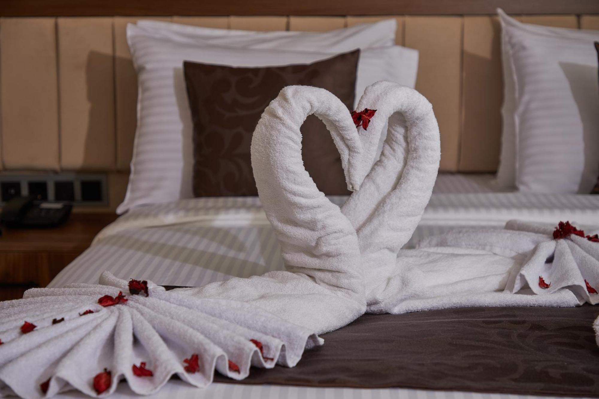 Trademark Collection By Wyndham Operla Airport Hotels Arnavutkoy Exterior foto