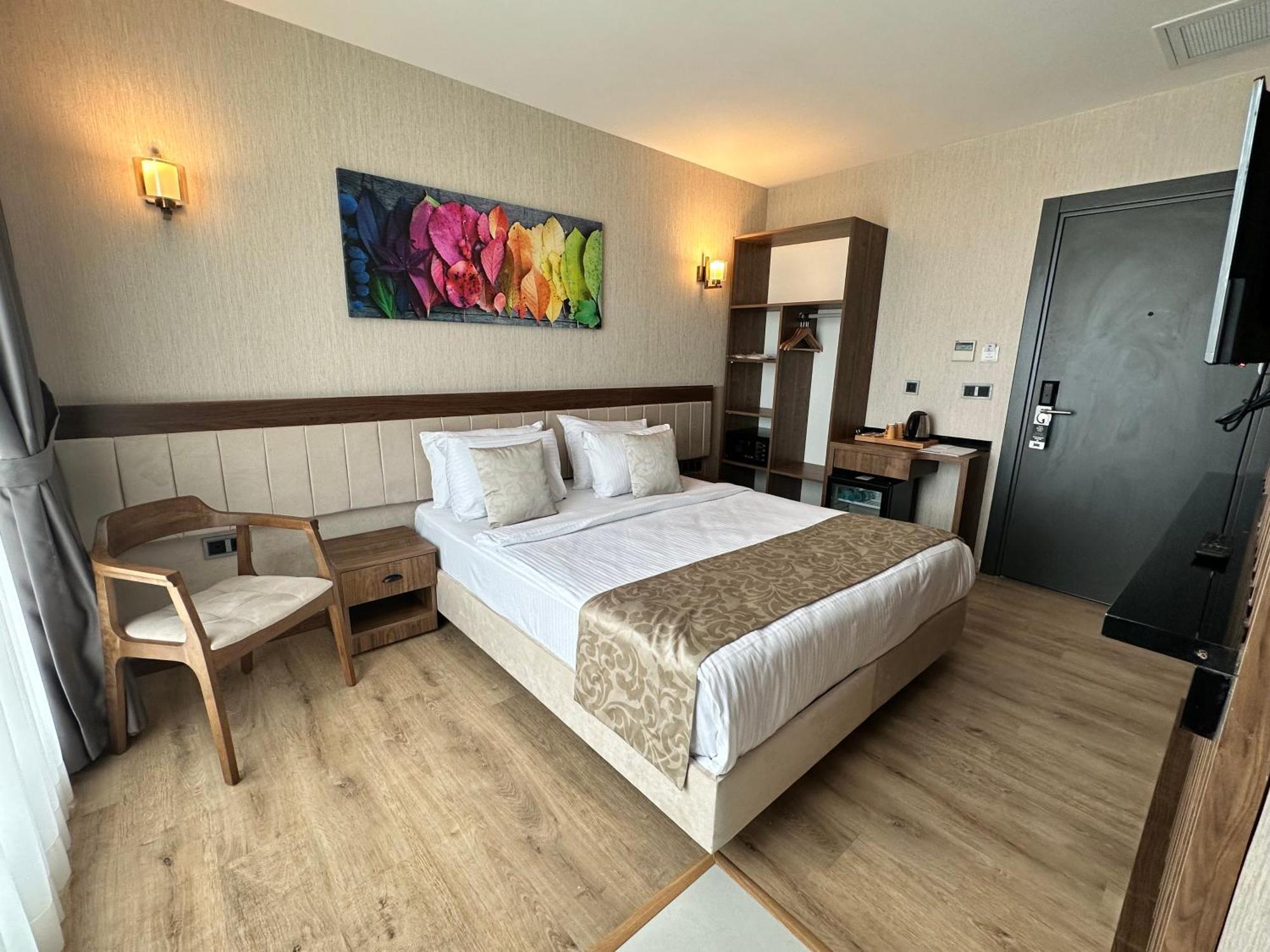 Trademark Collection By Wyndham Operla Airport Hotels Arnavutkoy Exterior foto