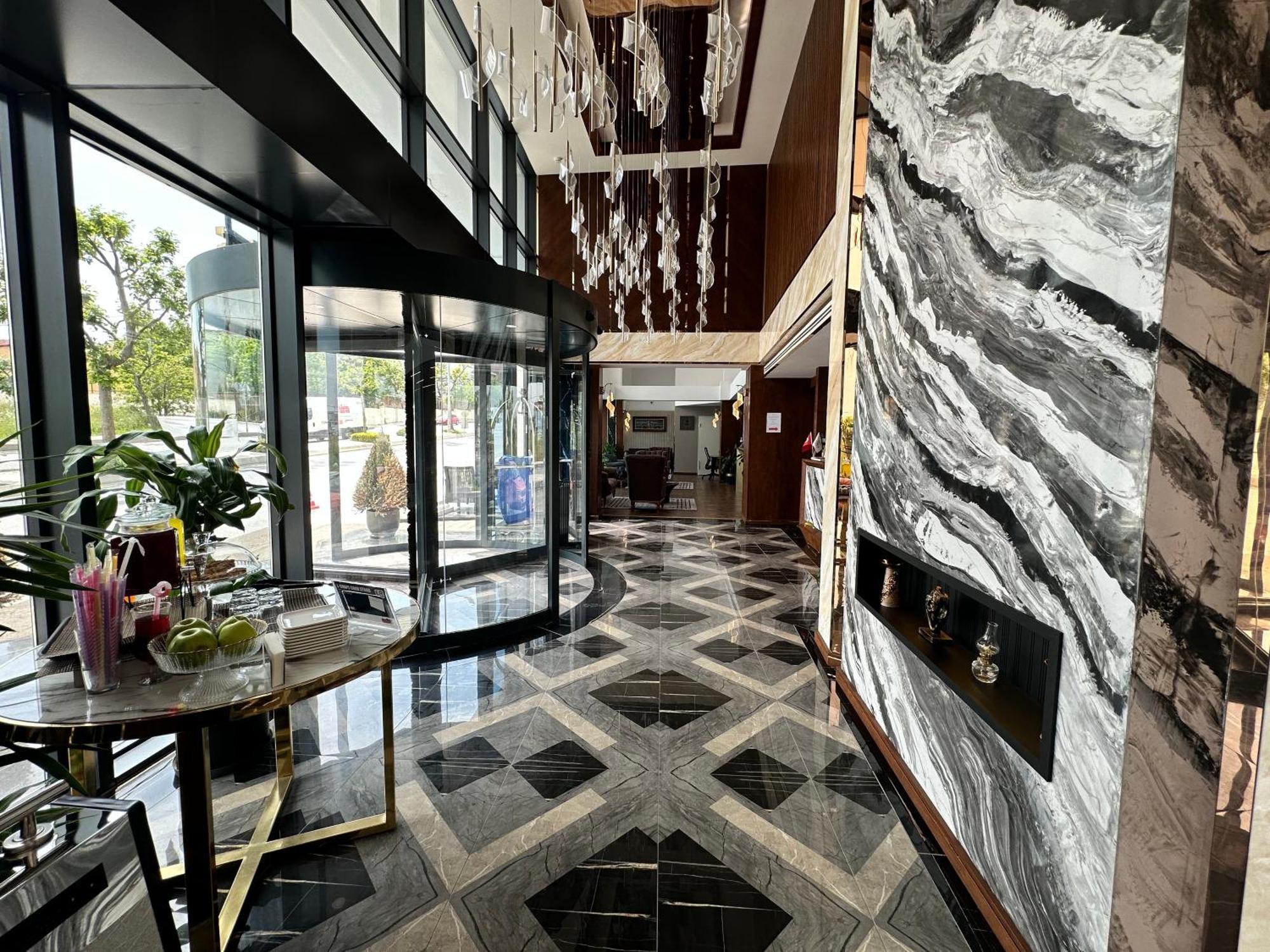 Trademark Collection By Wyndham Operla Airport Hotels Arnavutkoy Exterior foto