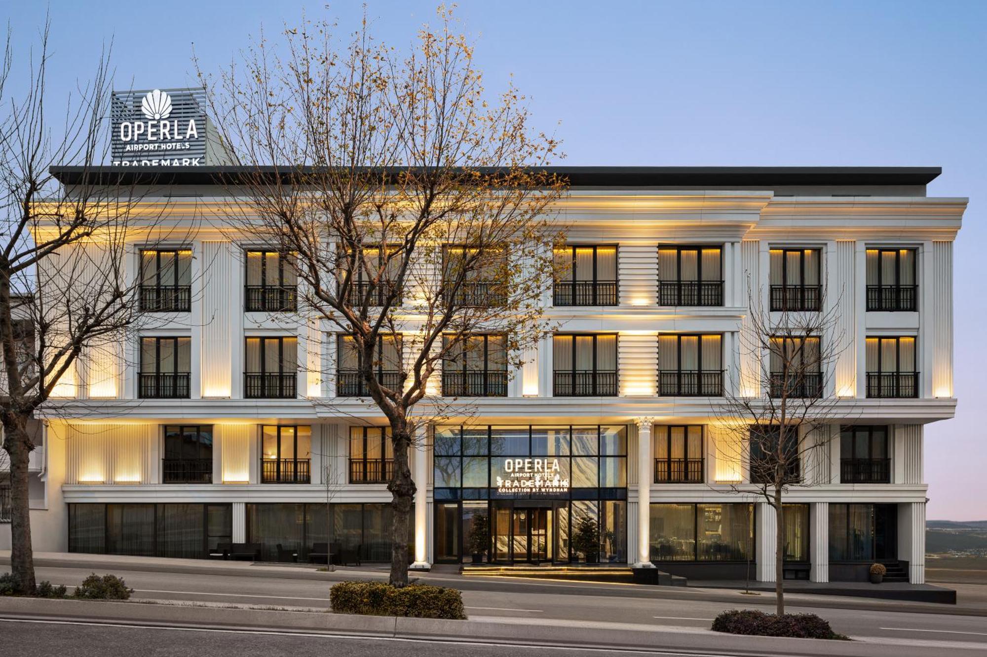 Trademark Collection By Wyndham Operla Airport Hotels Arnavutkoy Exterior foto
